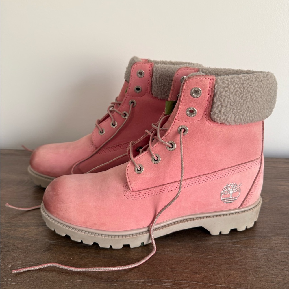 Timberland Vintage Women's Pink and Gray Combat Boots